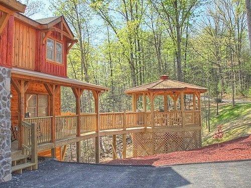 Majestic Springs Lodge Cabin McCookville Buitenkant foto
